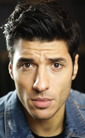 фото Янис Абрих