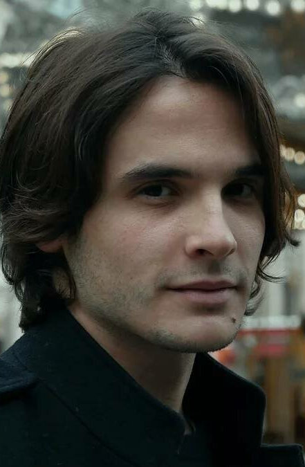 фото Эфизьо Кросс