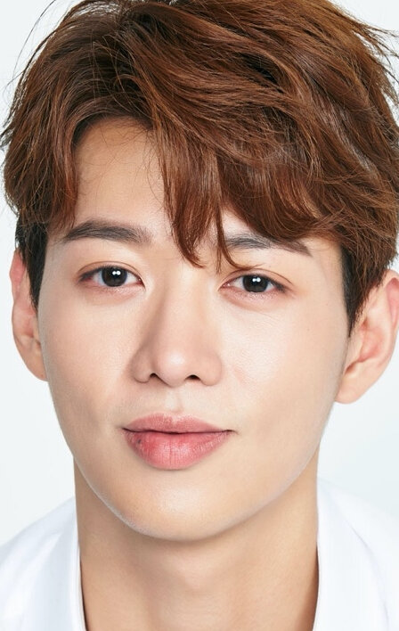 фото Мун Ю-ган