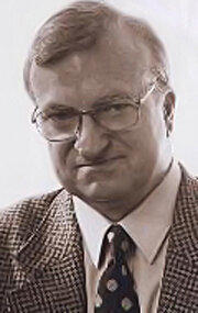 фото Ховард Аттфилд