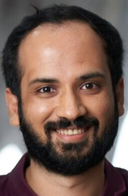 фото Авниш Барджатья