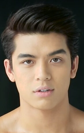 фото Вай-Ар Сангнгерн