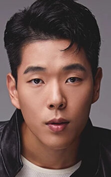 фото Чу Ён-у