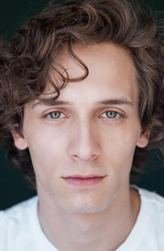 фото Салвадор Жил