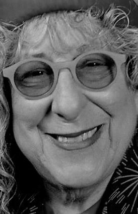 фото Элли Уиллис