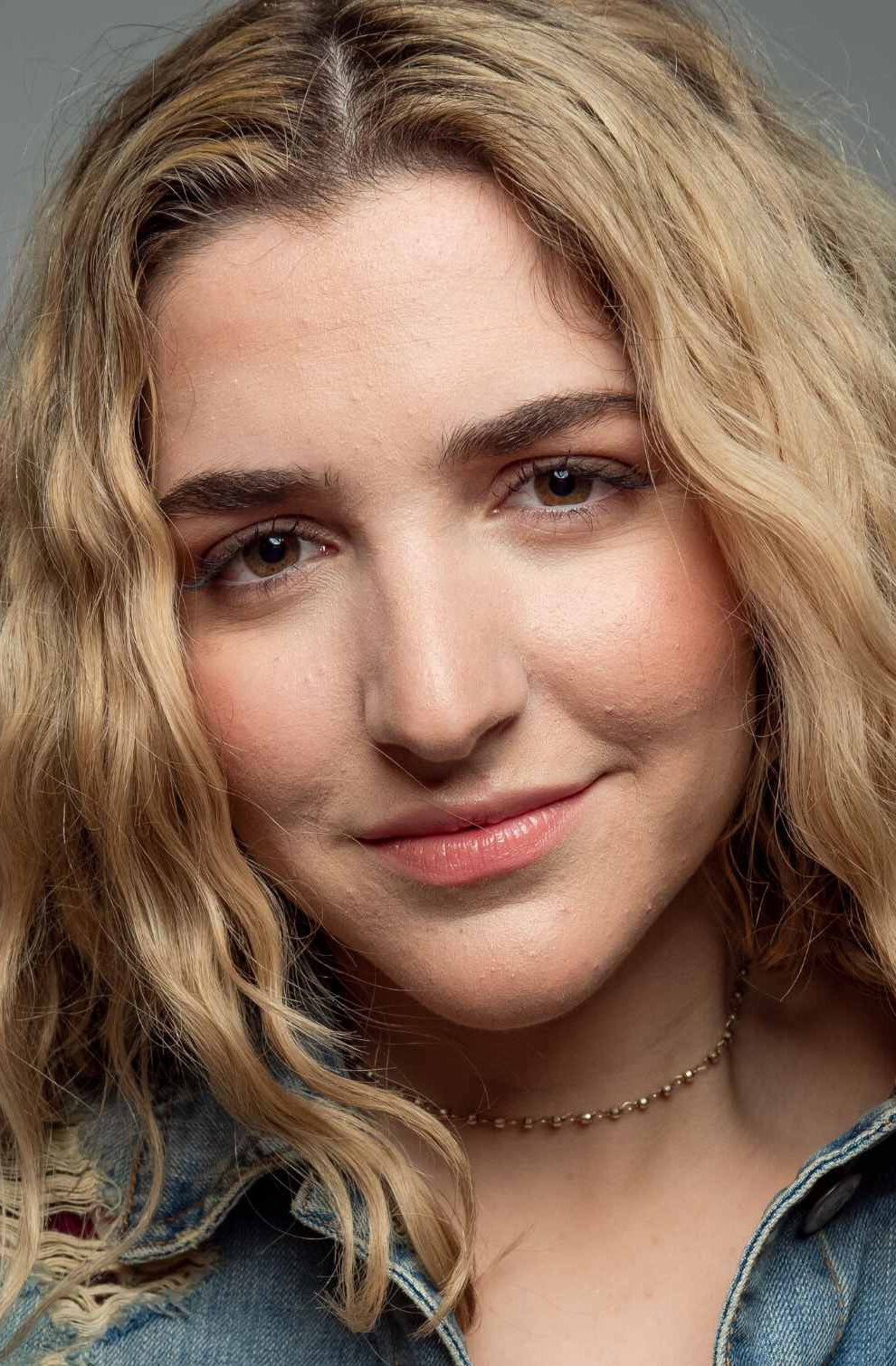 фото Alexis Sabo