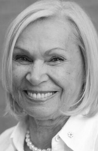 фото Моник Меркюр