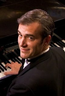 фото Майк Петроун