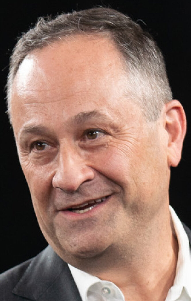 фото Дуглас Эмхофф