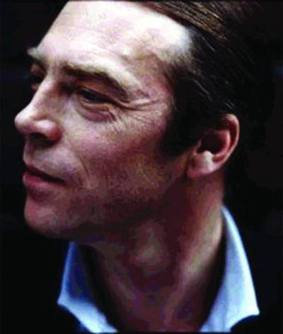 фото Рене Обри