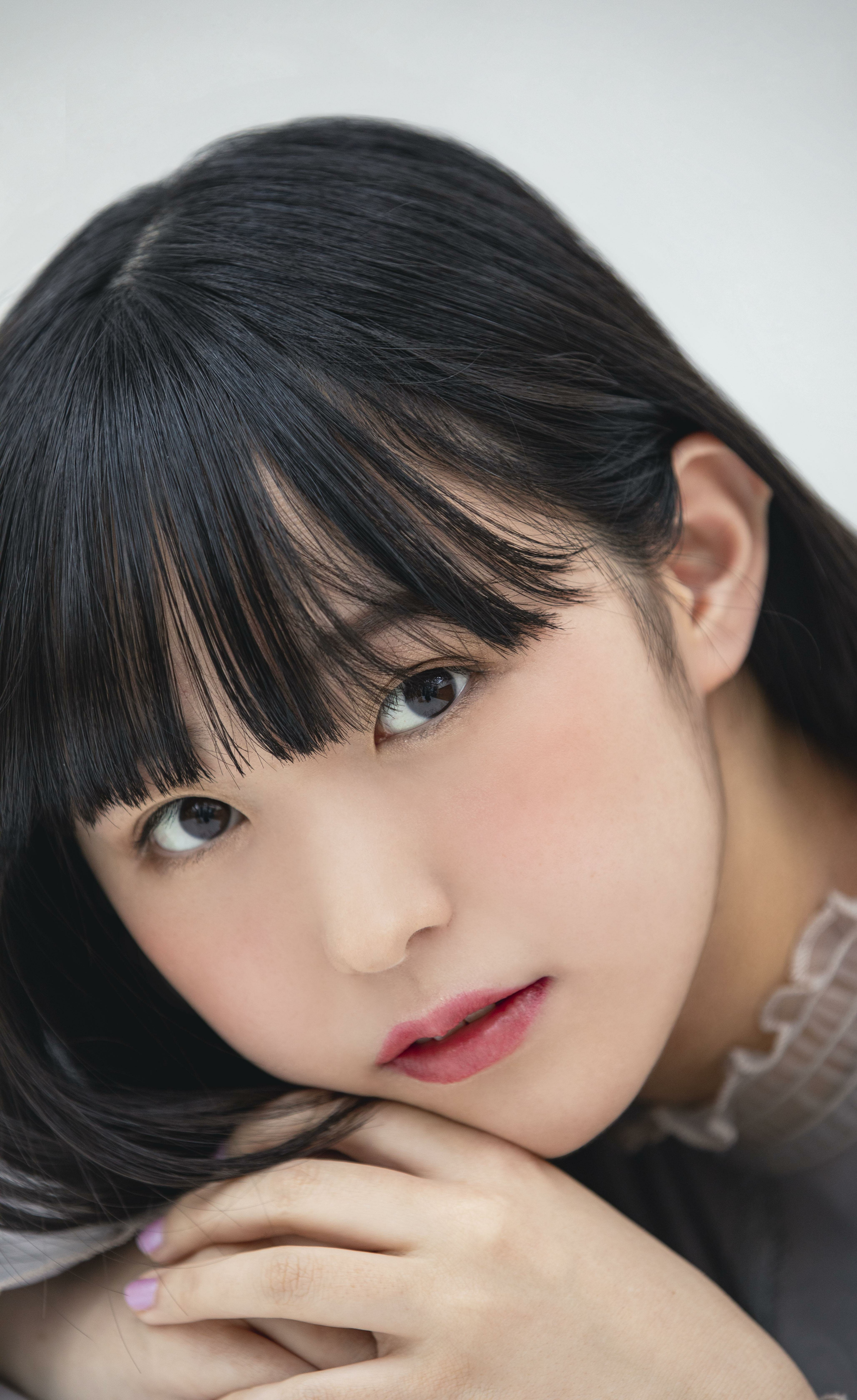 фото Хина Ёмия