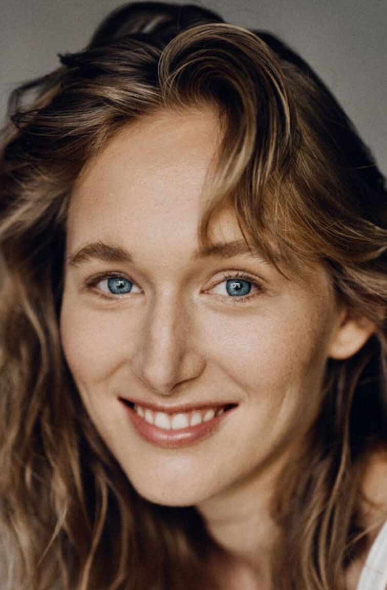 фото Theresa Riess