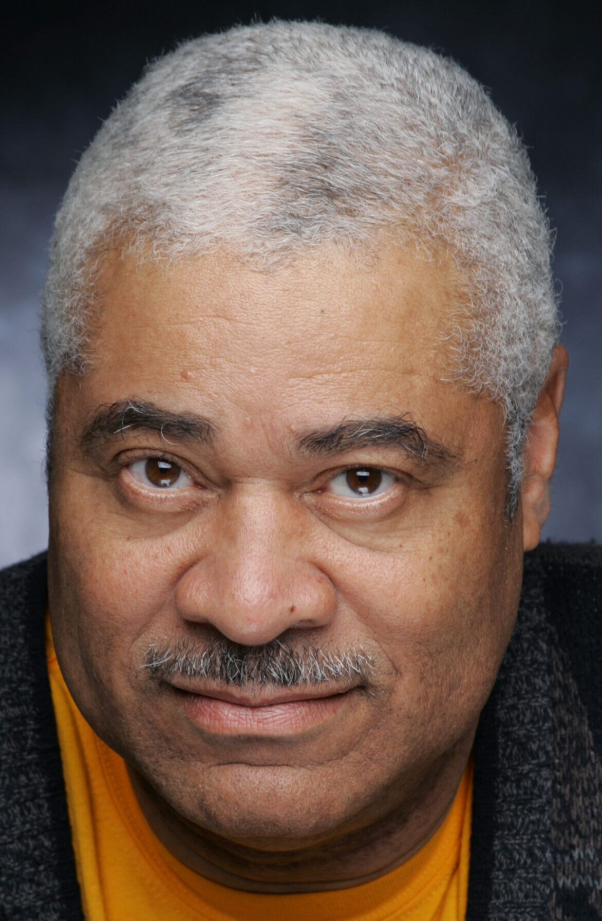 фото Чарльз Дюма