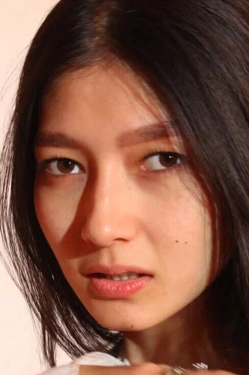 фото Динара Саги