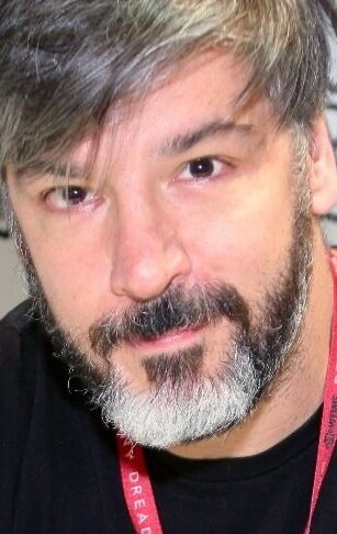 фото Тони Червоне