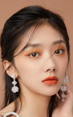 фото Ван Инлу