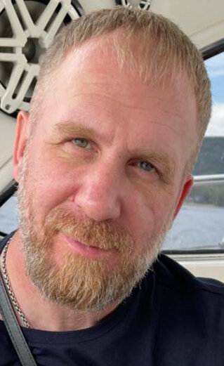 фото Евгений Максимов