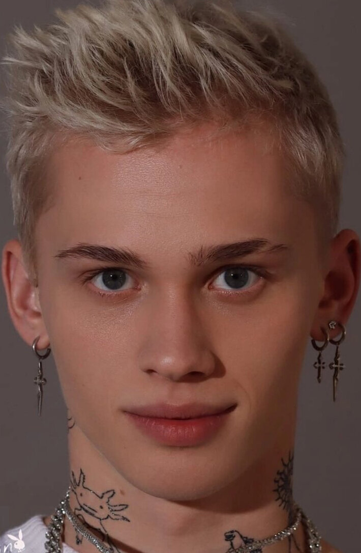 фото Даня Милохин