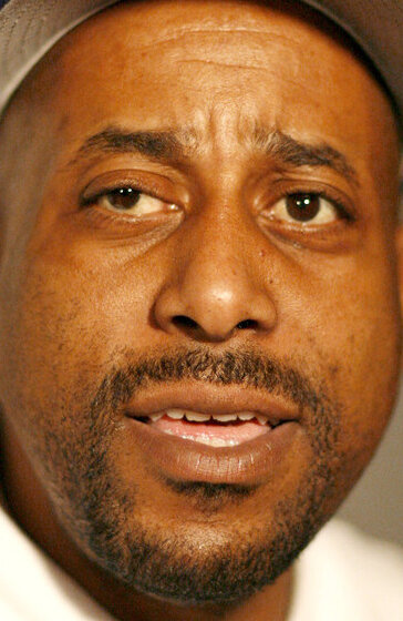 фото Тоун Лок