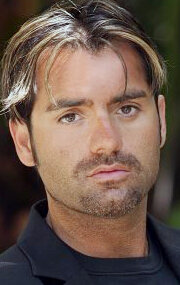 фото Кори Лардж