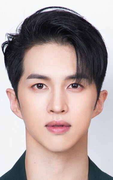 фото Ли Джэ-хван