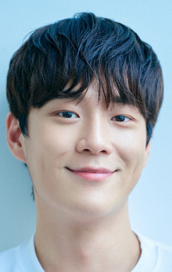 фото Ко У-джин