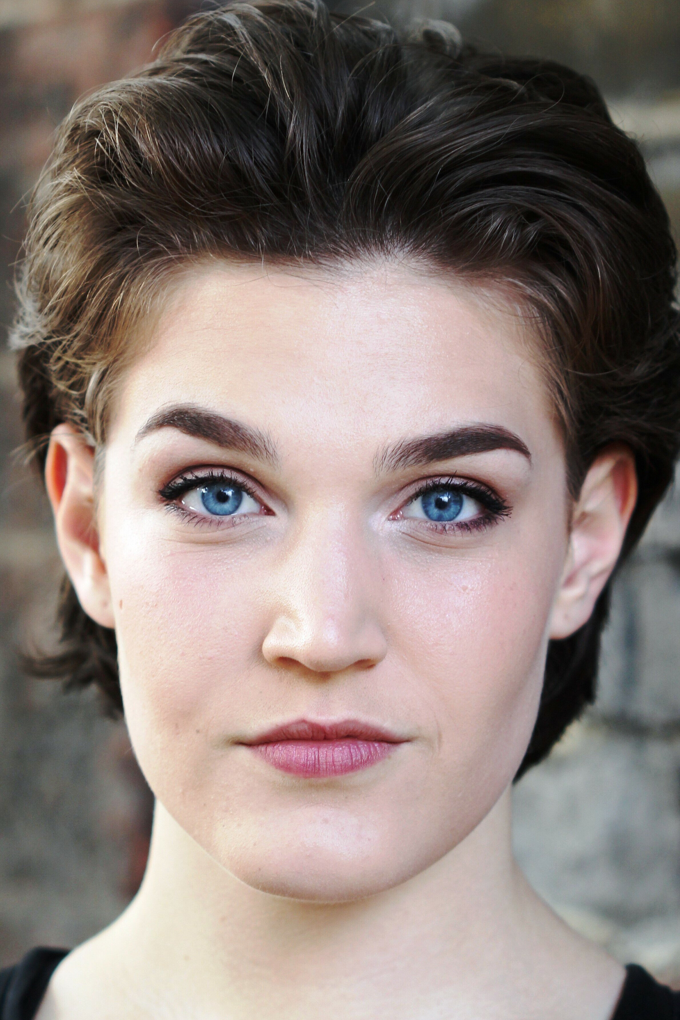 фото Элизабет Холлингшед