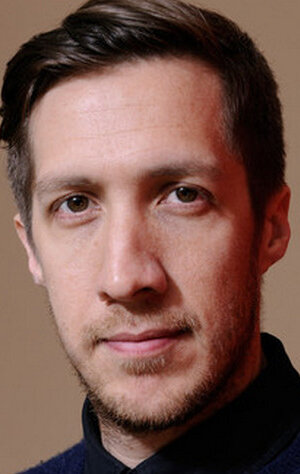 фото Мэттью Эйкерс