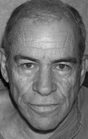 фото Пол Манти