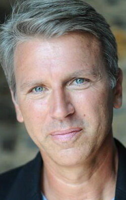 фото Лоутон Пасека