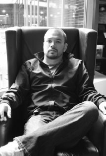 фото Дилан Акио Смит