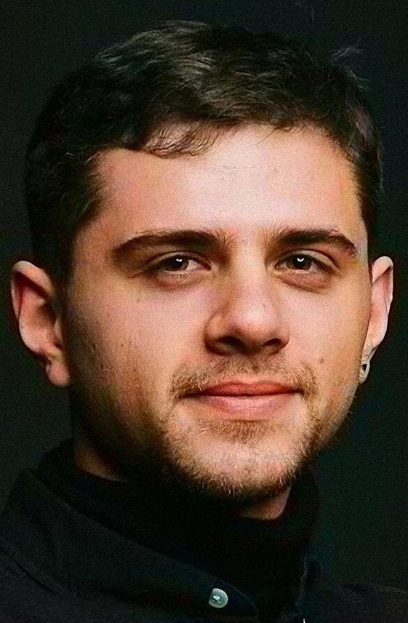 фото Максим Ленин