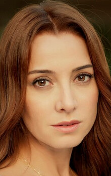 фото Долунай Сойсерт