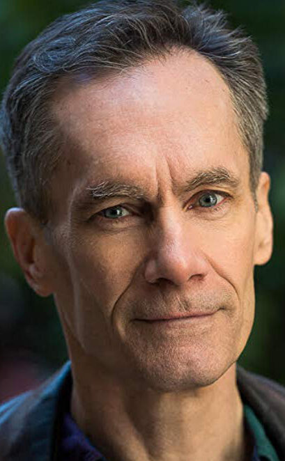 фото Курзон Добелл