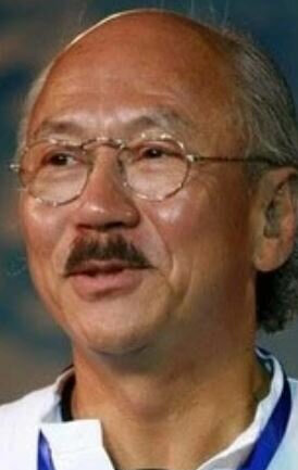 фото Деннис Чан