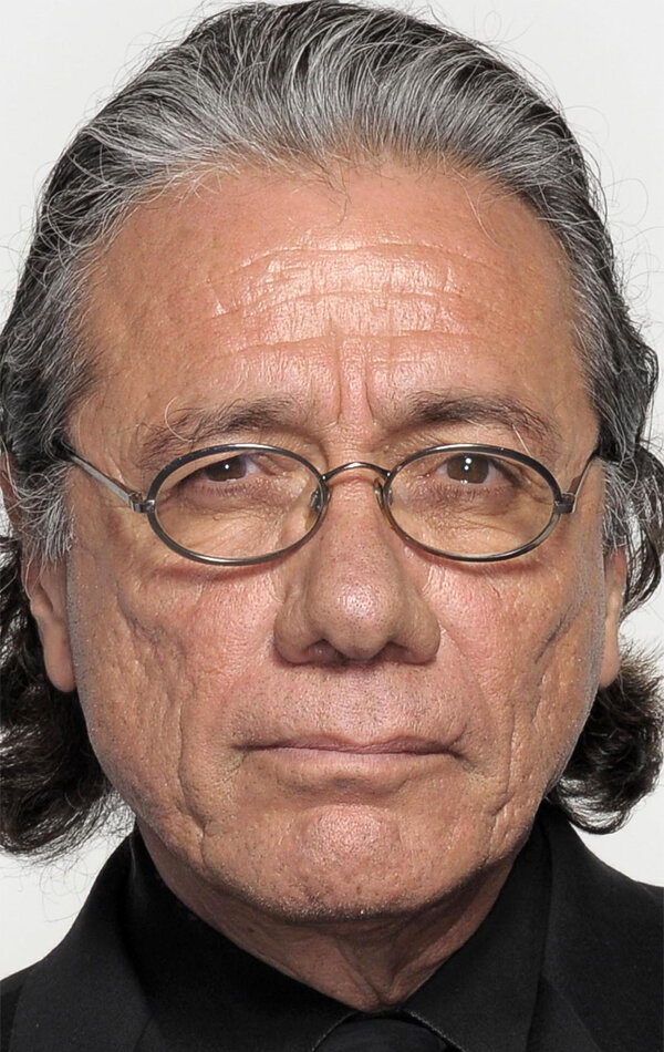 фото Эдвард Джеймс Олмос