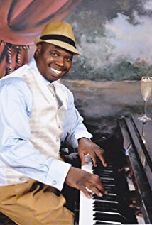 фото Chaz Divon Tolbert