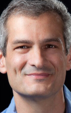 фото Рон Остроу