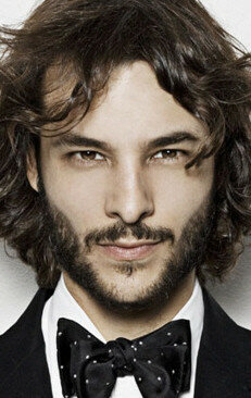 фото Стив Бенисти