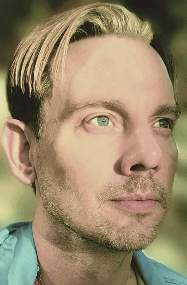 фото Erik Champney