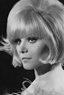 фото Gönül Yazar