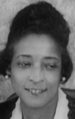 фото Фло Клементс