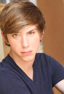 фото Джош Шэда