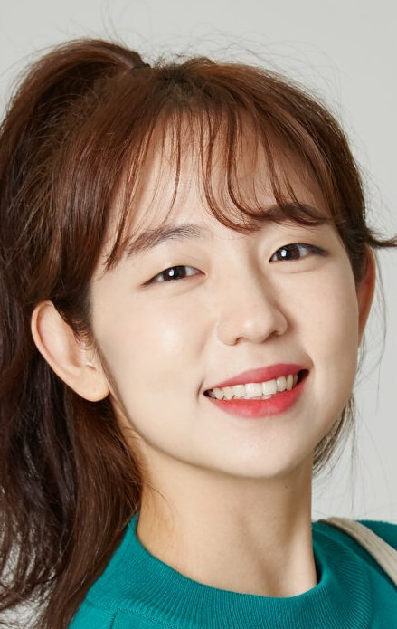 фото Кон Джин-со