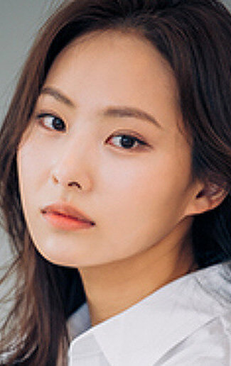 фото Сон Джи-ён