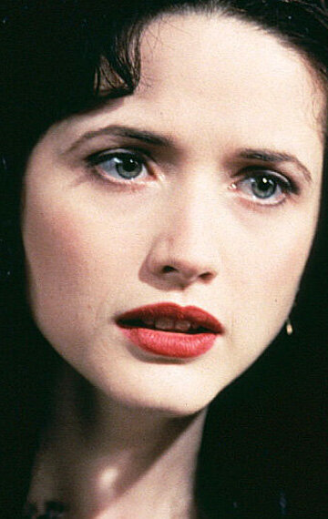 фото Трини Альварадо