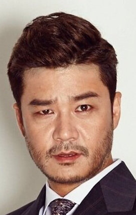 фото Хван Ман-ик