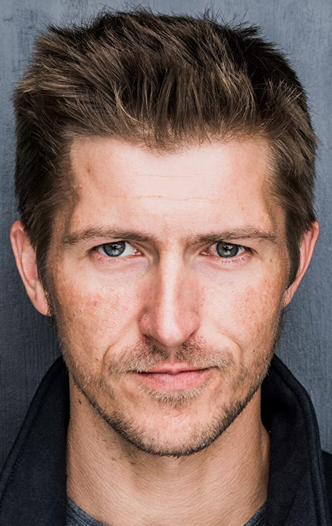 фото Брэндон Айронс