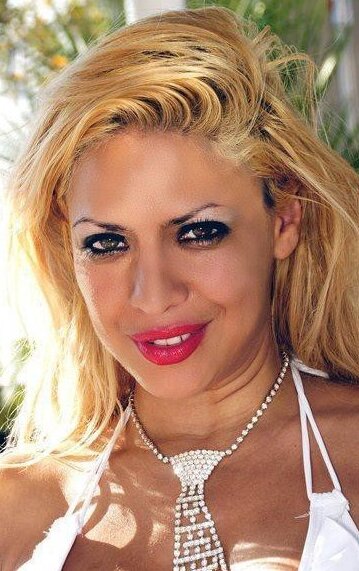 фото Дита Де Леон