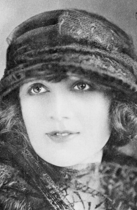 фото Куеени Томас